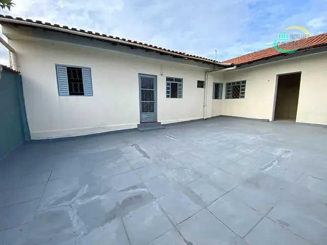 Casa com 400m² 3 quartos e 2 banheiros, à venda, no bairro Jardim Planalto de Viracopos em Campinas