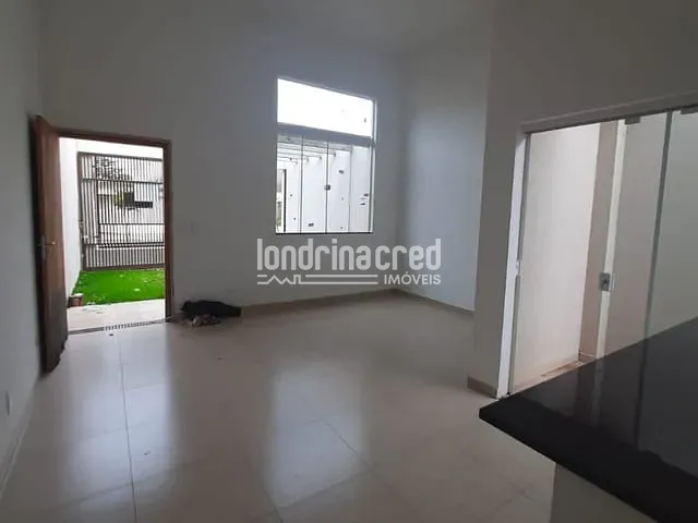 Casa com 125m² 3 quartos e 2 banheiros, à venda, no bairro Jardim Pequena Londres em Londrina