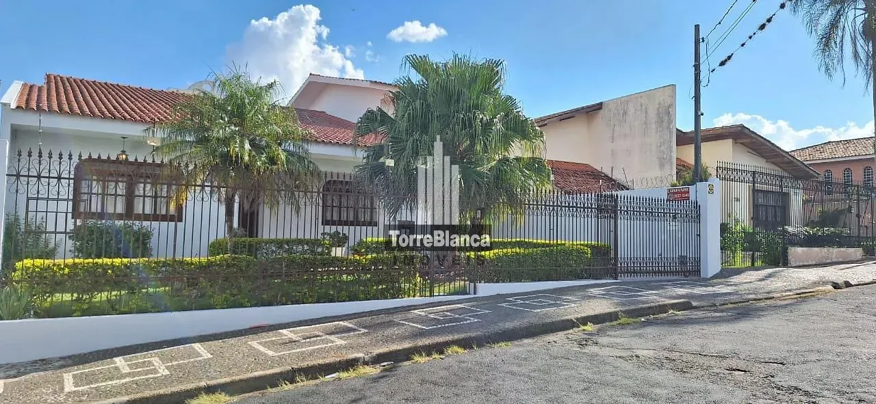 Casa, 4 quartos, 250 m² - Foto 2