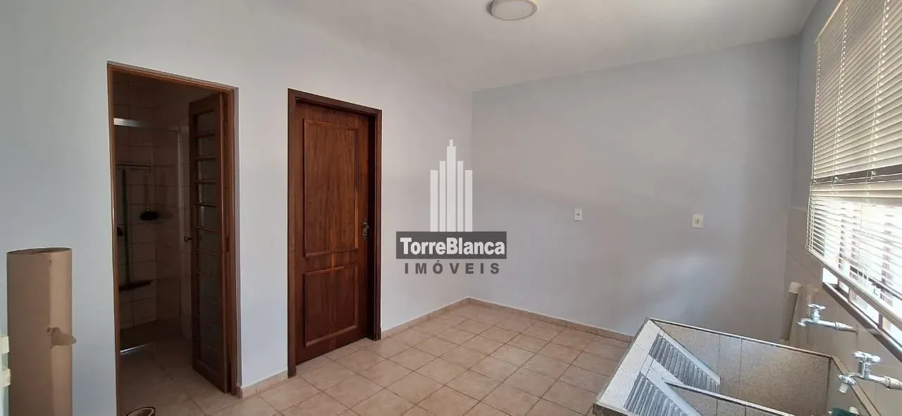 Casa, 4 quartos, 250 m² - Foto 31