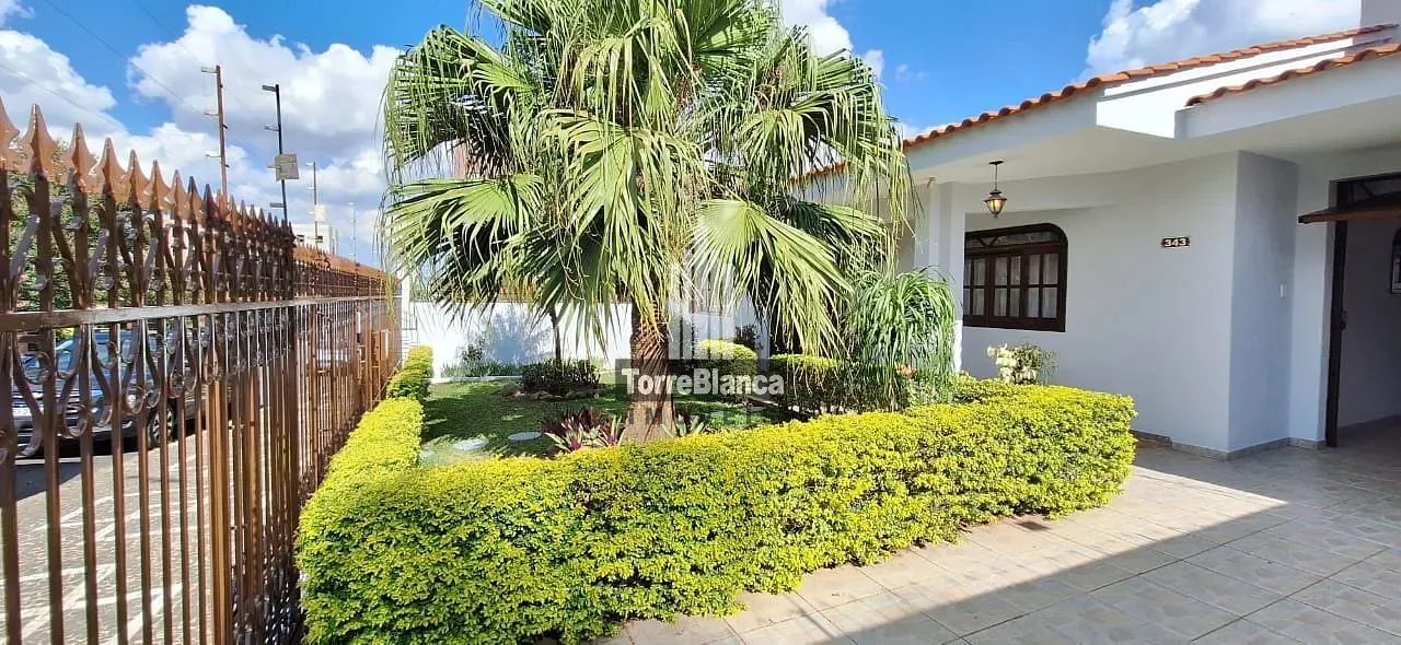 Casa, 4 quartos, 250 m² - Foto 4