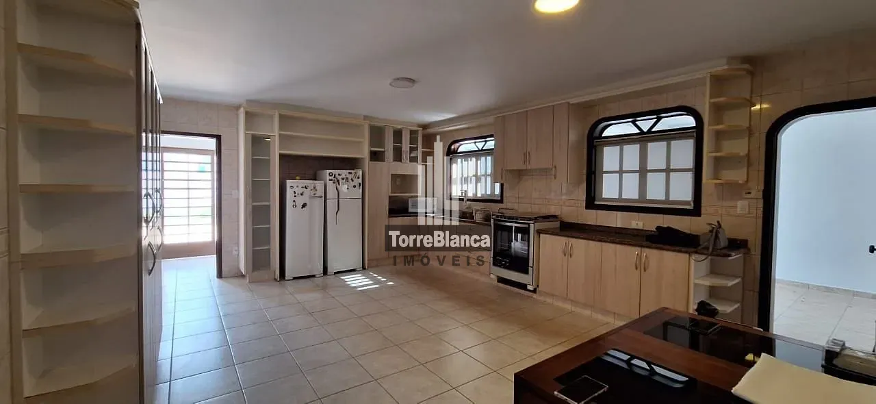 Casa, 4 quartos, 250 m² - Foto 13
