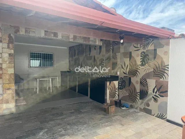 Casa com 211m² 3 quartos e 2 banheiros, para alugar, no bairro Céu Azul em Belo Horizonte
