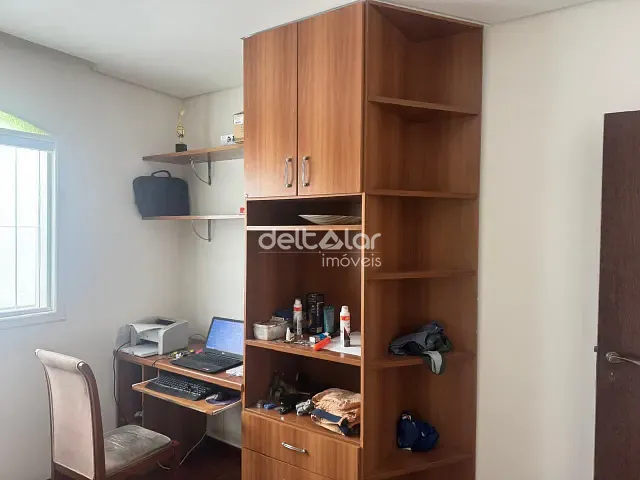 Casa com 211m² 3 quartos e 2 banheiros, para alugar, no bairro Céu Azul em Belo Horizonte