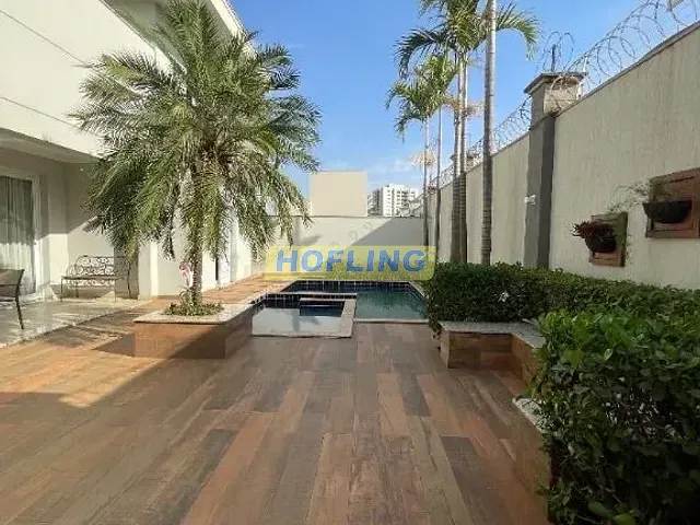Casa com 506m², à venda, no bairro Jardim Claret em Rio Claro
