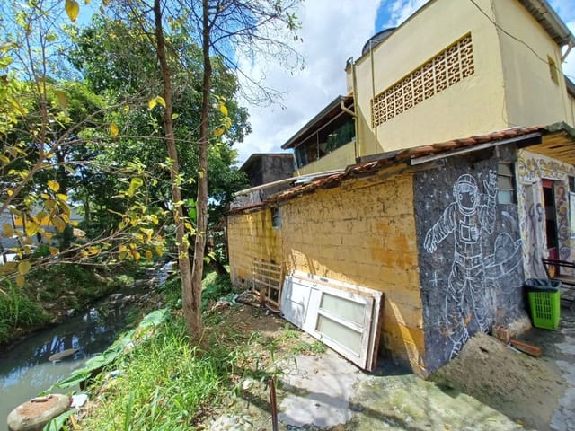 Casa com 400m² 6 quartos e 4 banheiros, à venda, no bairro Educandário em São Paulo