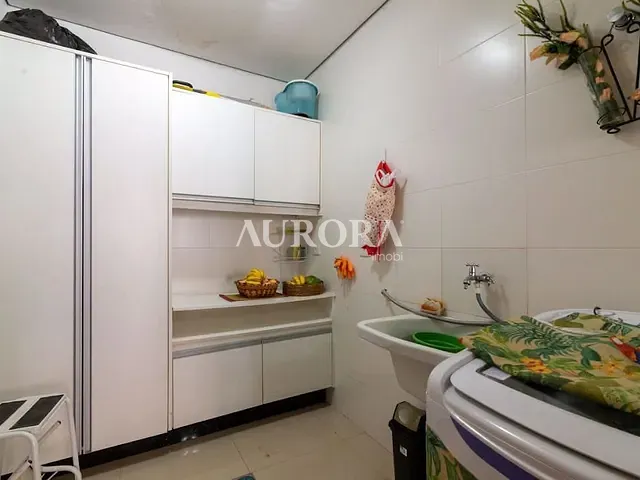 Casa com 316m² 3 quartos e 3 banheiros, à venda, no bairro Esperança em Londrina