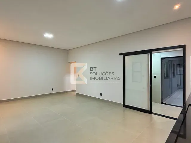 Casa com 150m² 3 quartos e 2 banheiros, à venda ou para alugar, no bairro Jardim Casablanca em Indaiatuba