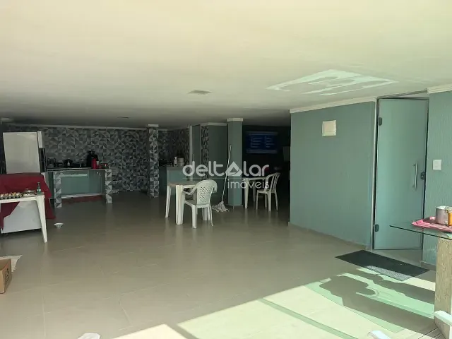 Casa com 525m² 5 quartos e 3 banheiros, à venda, no bairro Céu Azul em Belo Horizonte