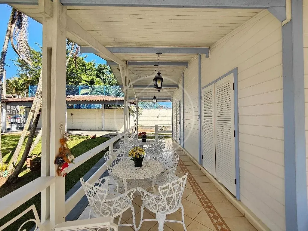 Casa, 5 quartos, 250 m² - Foto 14