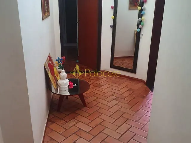 Casa com 310m² 4 quartos e 4 banheiros, à venda, no bairro Campos Elíseos em Taubaté
