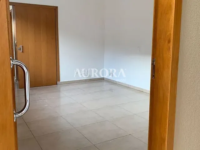 Casa com 405m² 3 quartos e 4 banheiros, à venda, no bairro Terra Bonita em Londrina