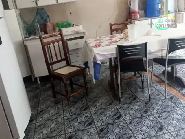 Casa com 310m² 2 quartos e 1 banheiro, à venda, no bairro Jardim Icaraí em Campinas