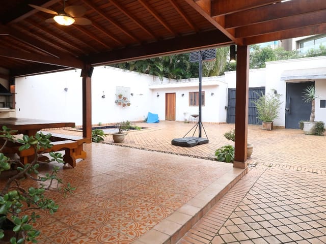 Foto do Casa - Casa tipo para venda em Vila Madalena com 4 quartos, sendo 3 suítes, 350m² | Lares e Andares Imóveis