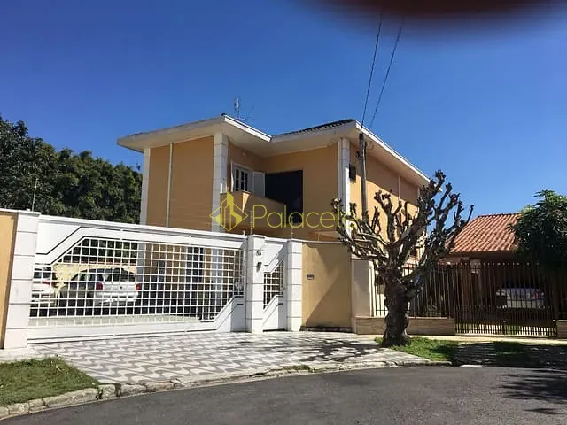 Casa com 436m² 3 quartos e 2 banheiros, à venda, no bairro Village Tremembé em Tremembé