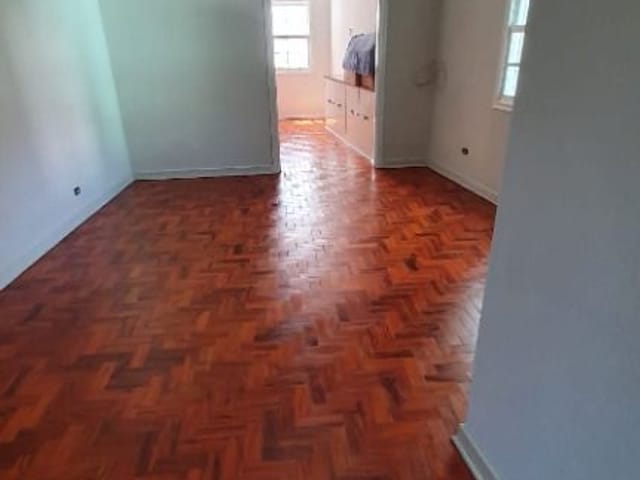 Casa com 330m² 3 quartos e 2 banheiros, para alugar, no bairro Jardim das Bandeiras em São Paulo