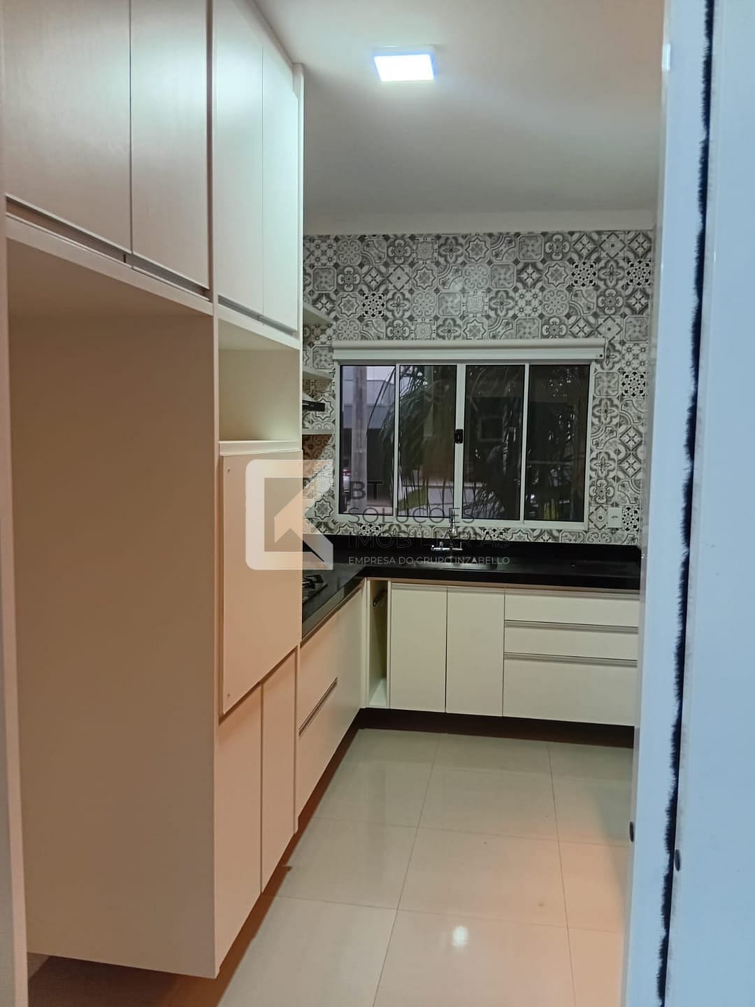 Casa, 3 quartos, 105 m² - Foto 1