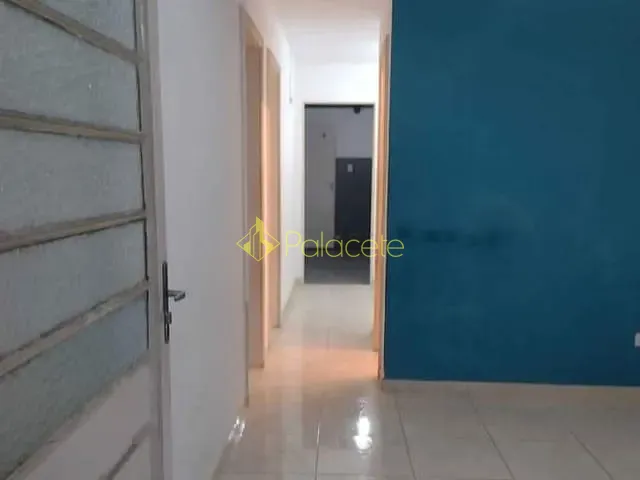 Casa 2 quartos e 1 banheiro, à venda, no bairro Residencial Pasin em Pindamonhangaba