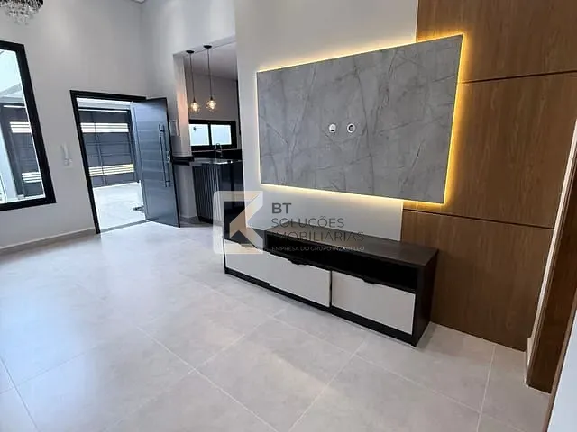 Casa com 150m² 3 quartos e 2 banheiros, à venda, no bairro Jardim Bom Sucesso em Indaiatuba