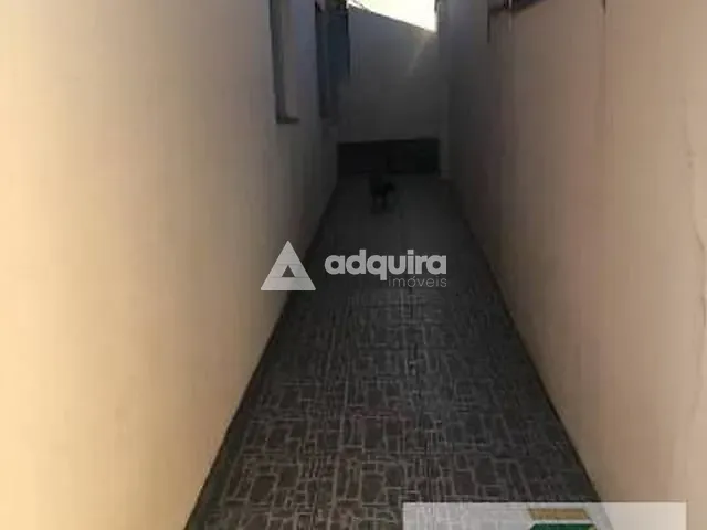 Casa com 330m² 3 quartos e 1 banheiro, à venda, no bairro Boa Vista em Ponta Grossa