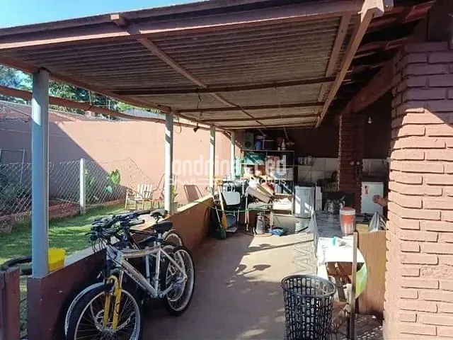 Casa 2 quartos e 1 banheiro, à venda, no bairro Alto da Boa Vista em Londrina