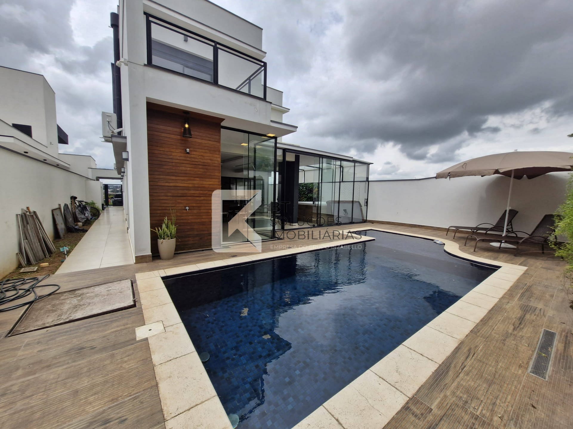 Casa, 3 quartos, 293 m² - Foto 22