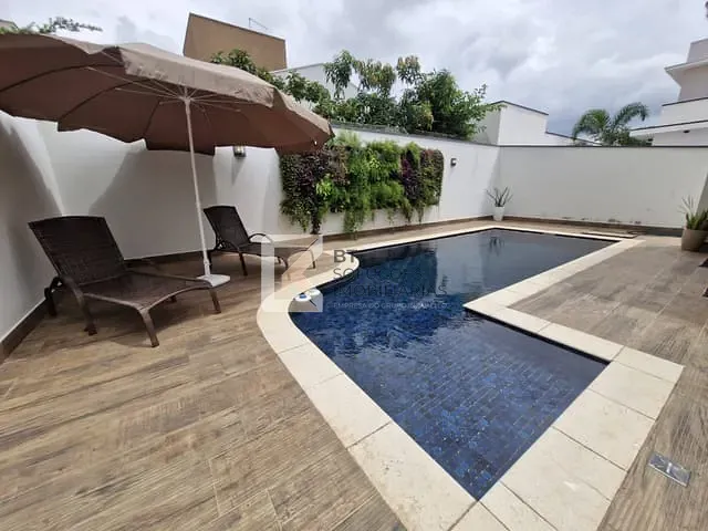 Casa com 420m² 3 quartos e 4 banheiros, à venda, no bairro Jardim Celani em Salto