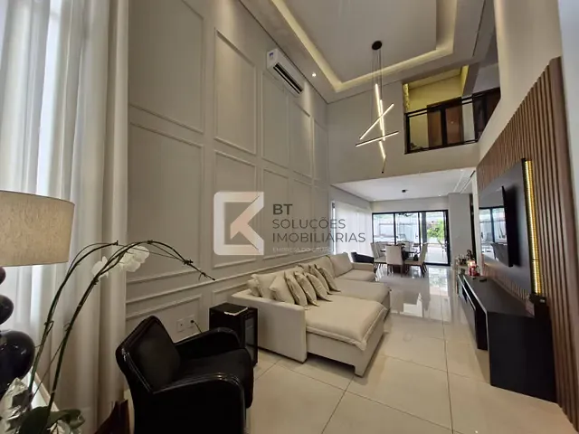 Casa com 420m² 3 quartos e 4 banheiros, à venda, no bairro Jardim Celani em Salto