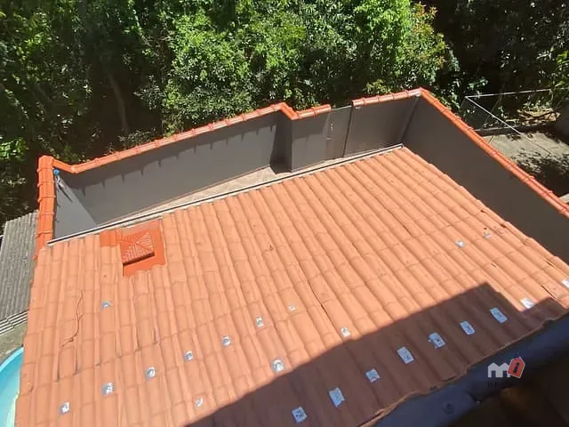 Casa 1 quarto e 1 banheiro, à venda, no bairro Itamarati em Petrópolis