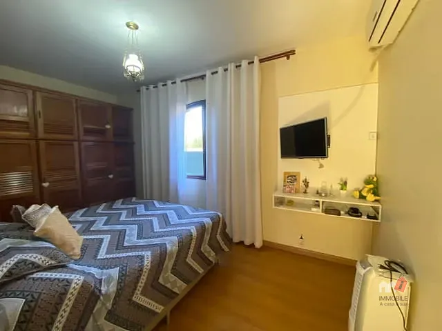 Casa 1 quarto e 1 banheiro, à venda, no bairro Itamarati em Petrópolis