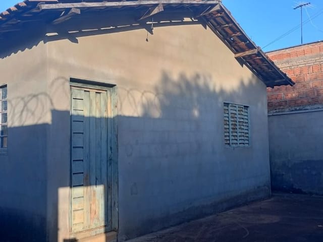 Foto do Casa - Casa à venda 2 Quartos, 3 Vagas, 250M², Josa Bernardino II, Uberaba - MG | ZUCATO IMOBILIARIA LTDA