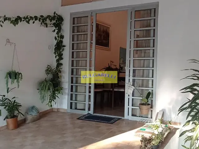 Casa com 250m² 3 quartos e 4 banheiros, à venda, no bairro Jardim Carpas em Jundiaí