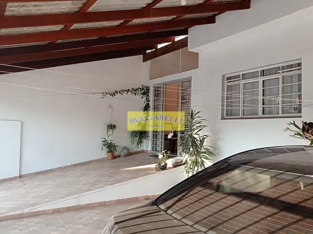 Casa com 250m² 3 quartos e 4 banheiros, à venda, no bairro Jardim Carpas em Jundiaí