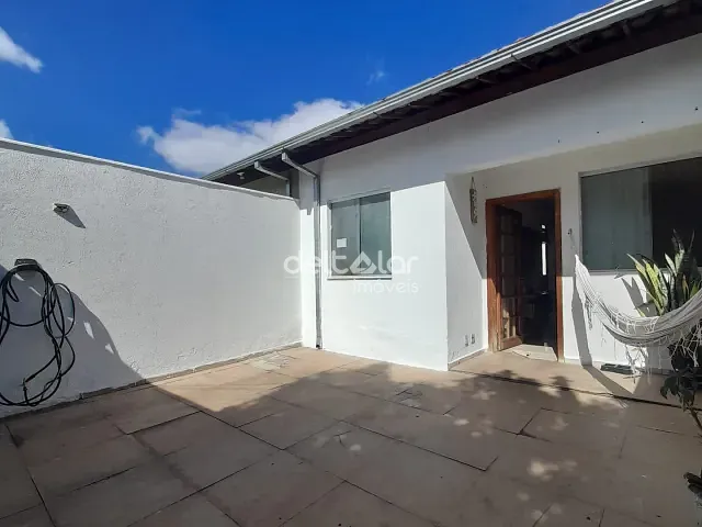 Casa com 90m² 2 quartos e 1 banheiro, à venda, no bairro Mantiqueira em Belo Horizonte