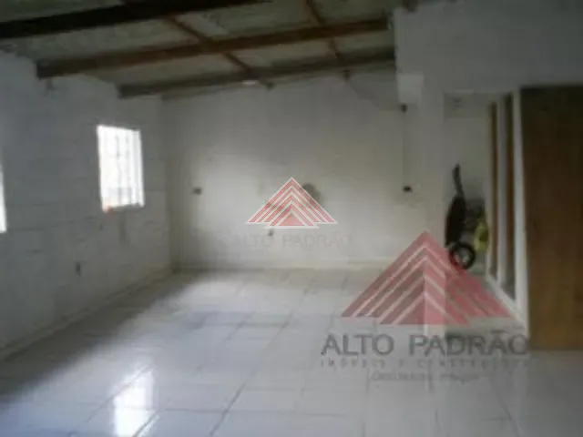 Casa à venda, no bairro Jardim Pilar em Mauá