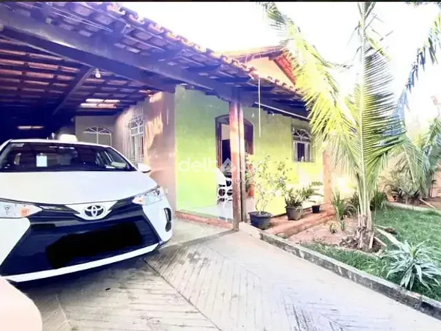 Casa com 360m² 3 quartos e 2 banheiros, à venda, no bairro Piratininga (Venda Nova) em Belo Horizonte
