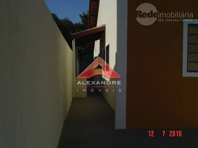 Casa com 230m² 2 quartos e 1 banheiro, à venda, no bairro Eugênio de Melo em São José dos Campos