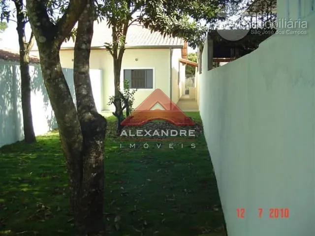 Casa com 230m² 2 quartos e 1 banheiro, à venda, no bairro Eugênio de Melo em São José dos Campos