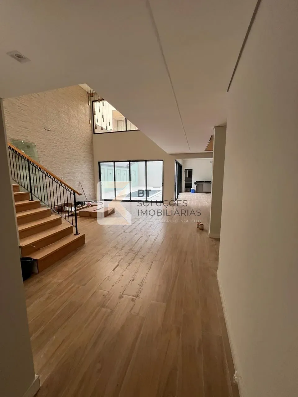 Casa, 4 quartos, 310 m² - Foto 2