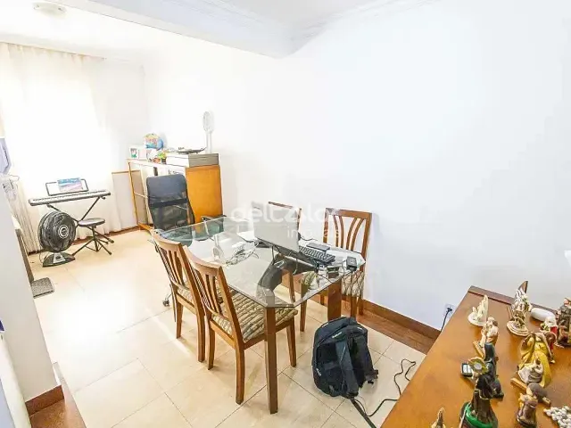 Casa com 80m² 3 quartos e 3 banheiros, à venda, no bairro Santa Amélia em Belo Horizonte