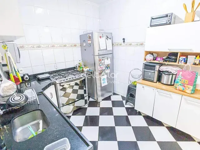 Casa com 80m² 3 quartos e 3 banheiros, à venda, no bairro Santa Amélia em Belo Horizonte