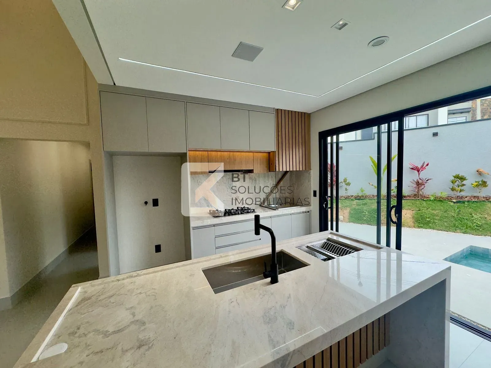 Casa, 3 quartos, 166 m² - Foto 9