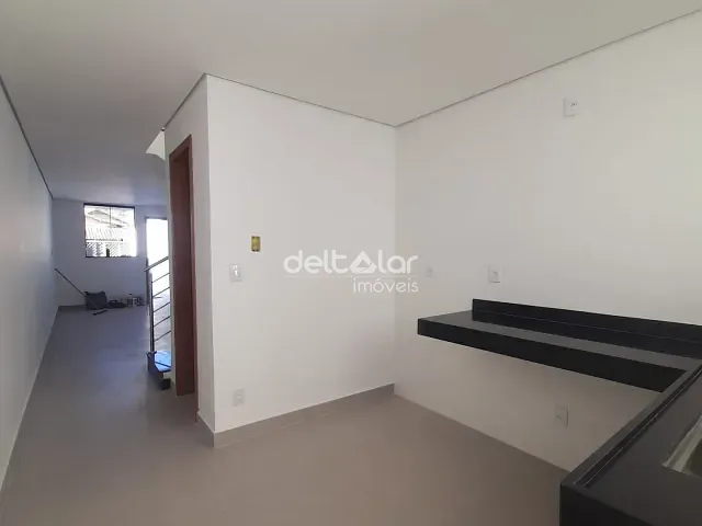 Casa com 115m² 2 quartos e 1 banheiro, à venda, no bairro Copacabana em Belo Horizonte
