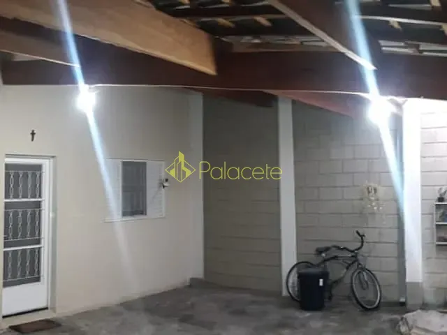 Casa com 200m², à venda, no bairro Parque das Palmeiras em Pindamonhangaba