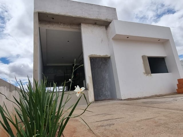 Casa com 165m² 3 quartos e 3 banheiros, à venda, no bairro Parque São Bento em Votorantim