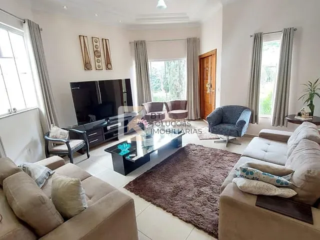 Casa com 369m² 4 quartos e 6 banheiros, à venda, no bairro Jardim Vila Paradiso em Indaiatuba
