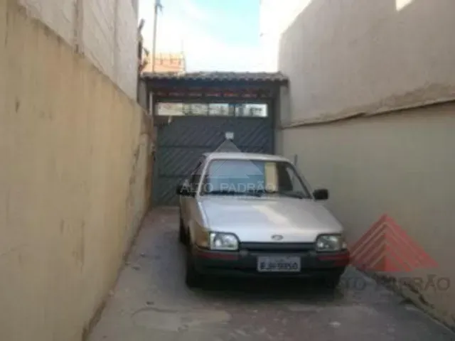 Casa à venda, no bairro Vila Falchi em Mauá