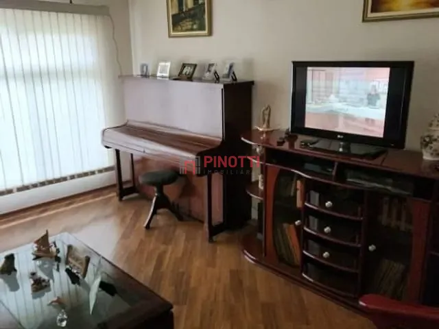 Casa 3 quartos e 2 banheiros, para alugar, no bairro Jardim do Mar em São Bernardo do Campo