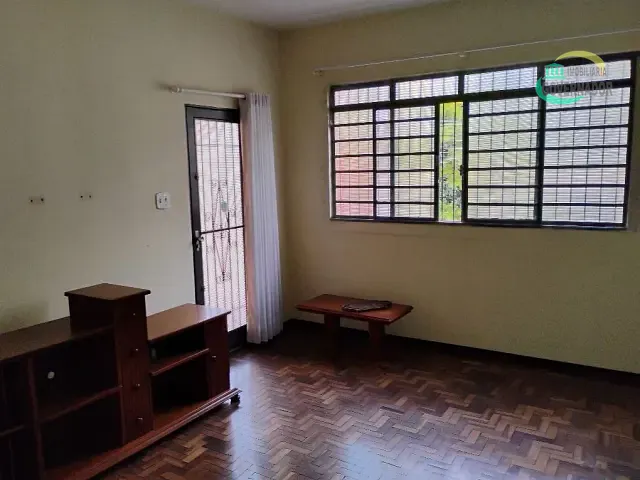 Casa com 278m² 3 quartos e 1 banheiro, à venda, no bairro Jardim Santa Vitória em Campinas