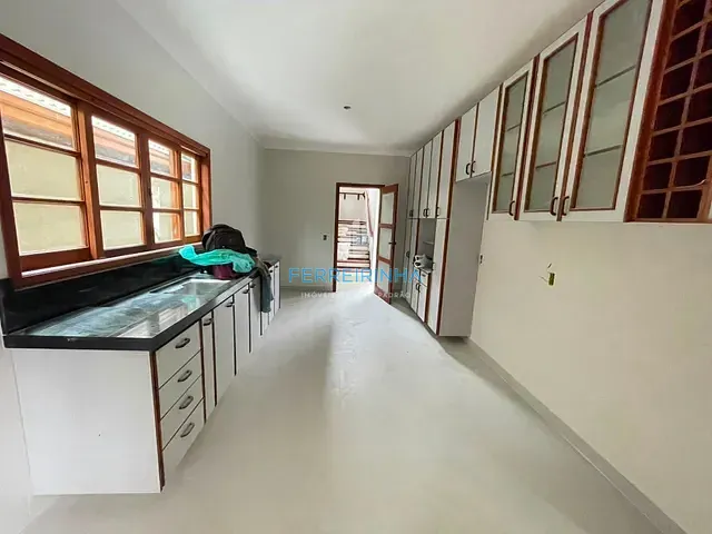 Casa com 274m² 3 quartos e 3 banheiros, à venda, no bairro Urbanova em São José dos Campos